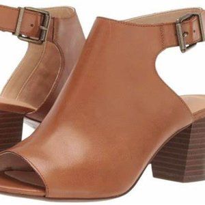 Clark Deloria Gia Tan Leather Sling Back Block Heels Sold Out *Shoe Obsession 💕